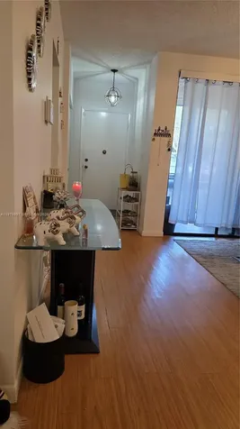 750 NE 199th Street Miami FL 33179