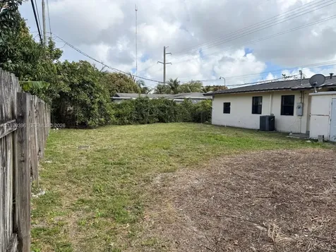 19320 NW 7th Avenue Miami Gardens FL 33169