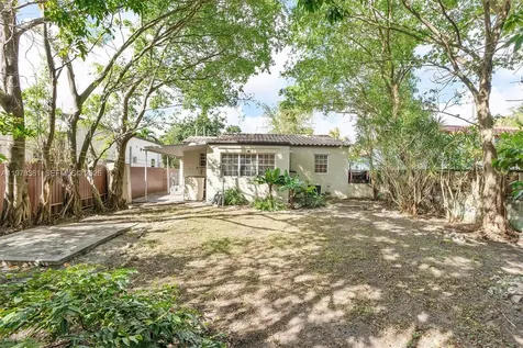 2508 SW 19th Terrace Miami FL 33145