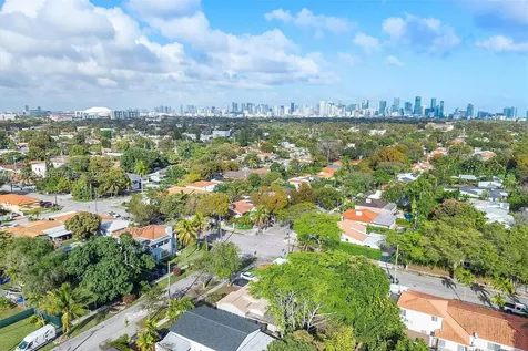 2508 SW 19th Terrace Miami FL 33145
