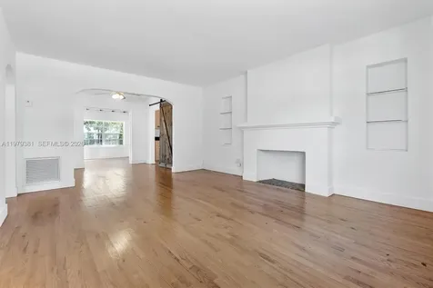 2508 SW 19th Terrace Miami FL 33145