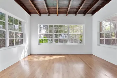 2508 SW 19th Terrace Miami FL 33145