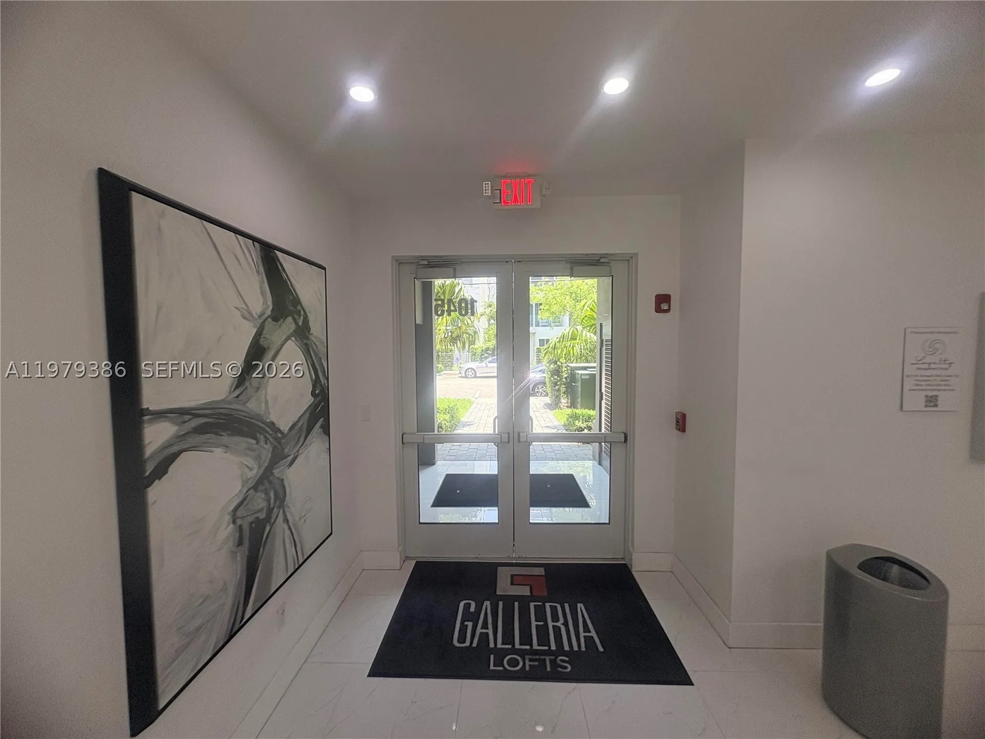 1045 NE 18th Avenue Fort Lauderdale FL 33304