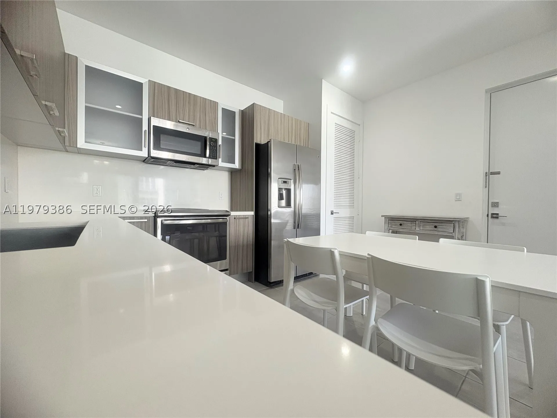 1045 NE 18th Avenue Fort Lauderdale FL 33304