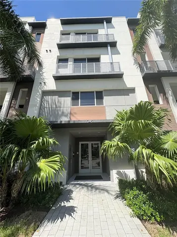 1045 NE 18th Avenue Fort Lauderdale FL 33304