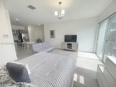 1045 NE 18th Avenue Fort Lauderdale FL 33304