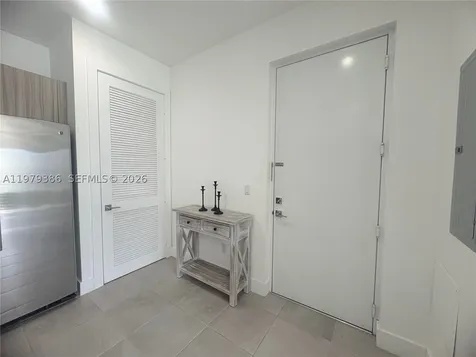 1045 NE 18th Avenue Fort Lauderdale FL 33304