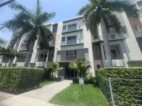 1045 NE 18th Avenue Fort Lauderdale FL 33304