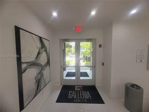 1045 NE 18th Avenue Fort Lauderdale FL 33304