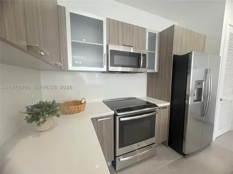 1045 NE 18th Avenue Fort Lauderdale FL 33304