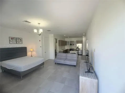 1045 NE 18th Avenue Fort Lauderdale FL 33304