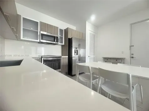 1045 NE 18th Avenue Fort Lauderdale FL 33304