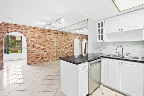 50 Matador Lane Davie FL 33324