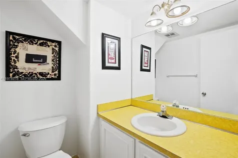 50 Matador Lane Davie FL 33324