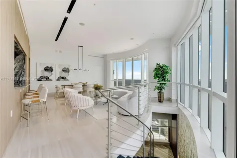18201 E Collins Avenue Sunny Isles Beach FL 33160