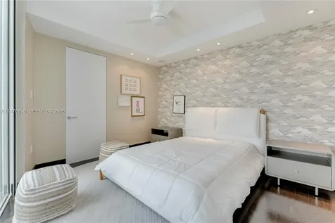 18201 E Collins Avenue Sunny Isles Beach FL 33160