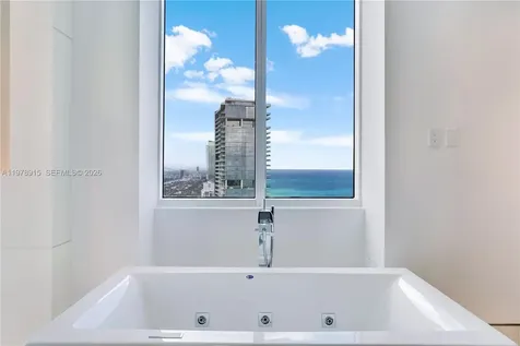 18201 E Collins Avenue Sunny Isles Beach FL 33160