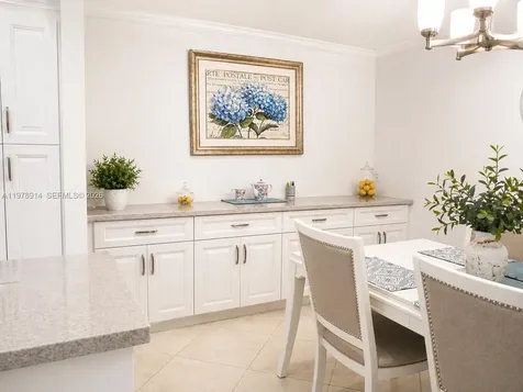 580 Egret Drive Hallandale Beach FL 33009