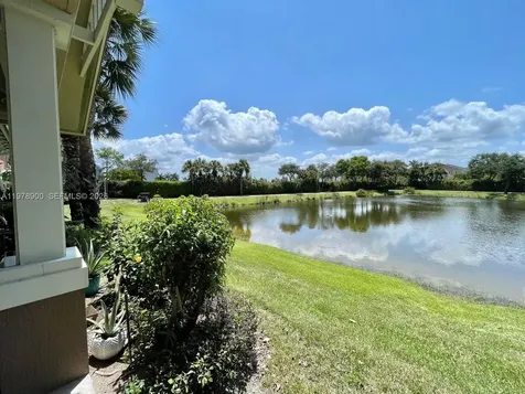 477 Pacific Grove Drive West Palm Beach FL 33401