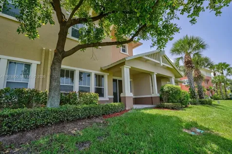 477 Pacific Grove Drive West Palm Beach FL 33401