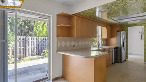 14435 Tabebuia Lane Miami Lakes FL 33014