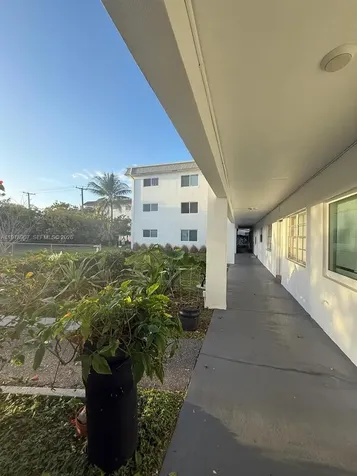 Hollywood FL 33020