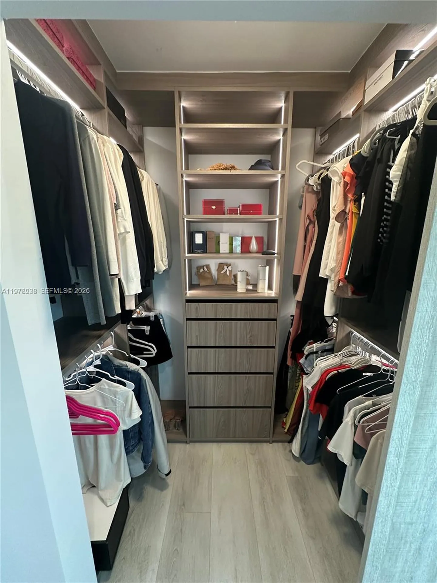 935 Lincoln Street Hollywood FL 33019
