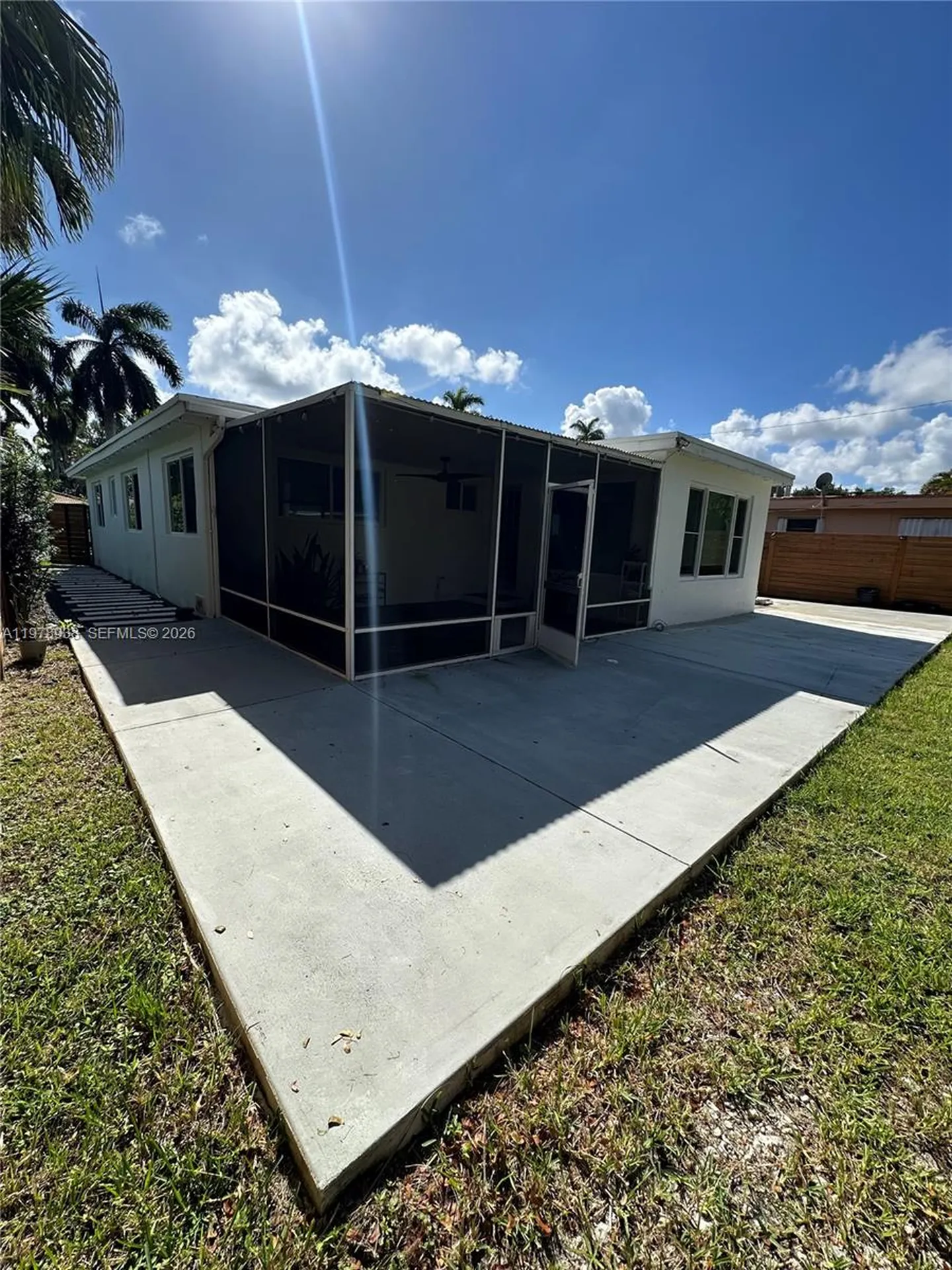 935 Lincoln Street Hollywood FL 33019