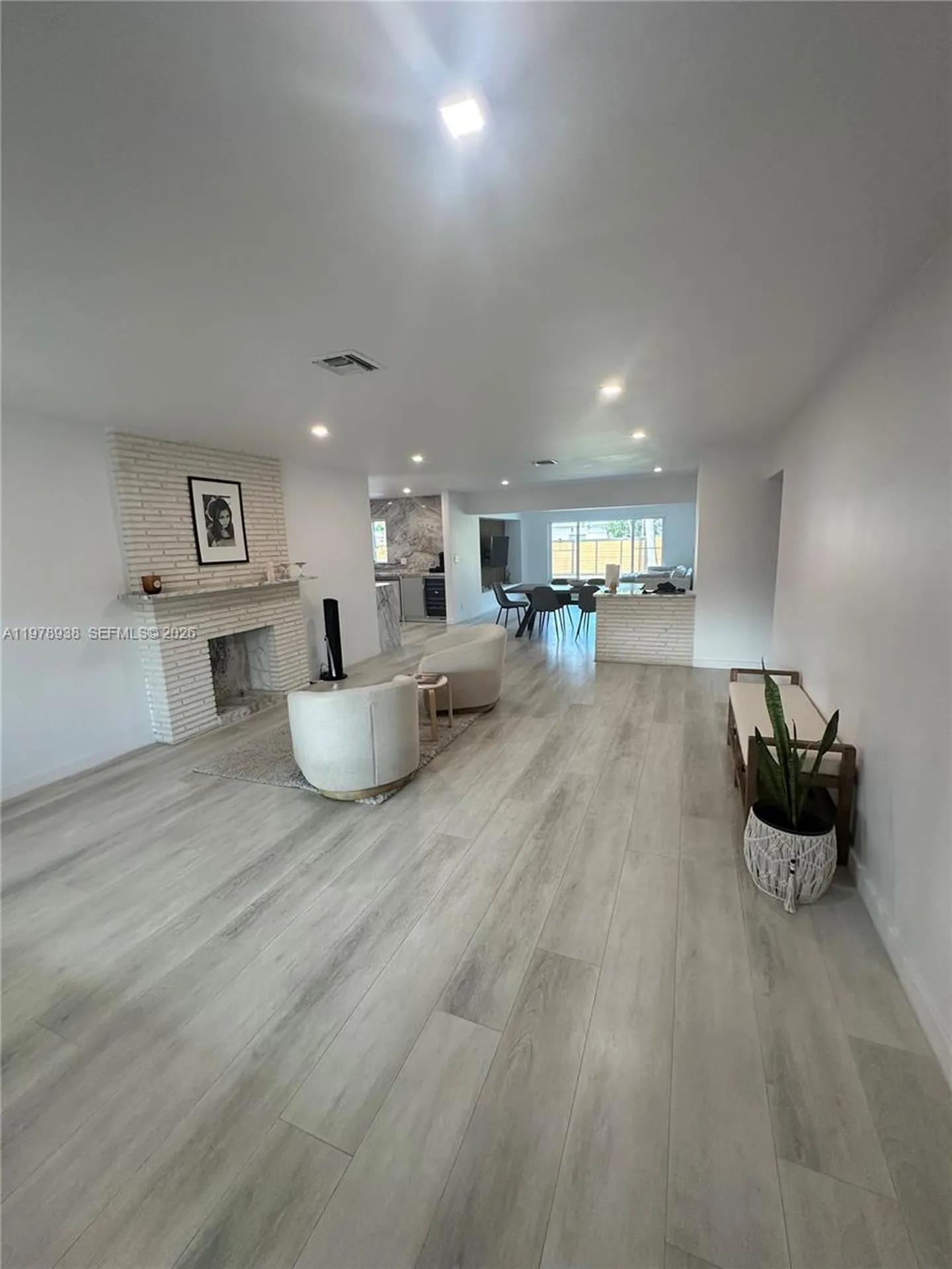 935 Lincoln Street Hollywood FL 33019