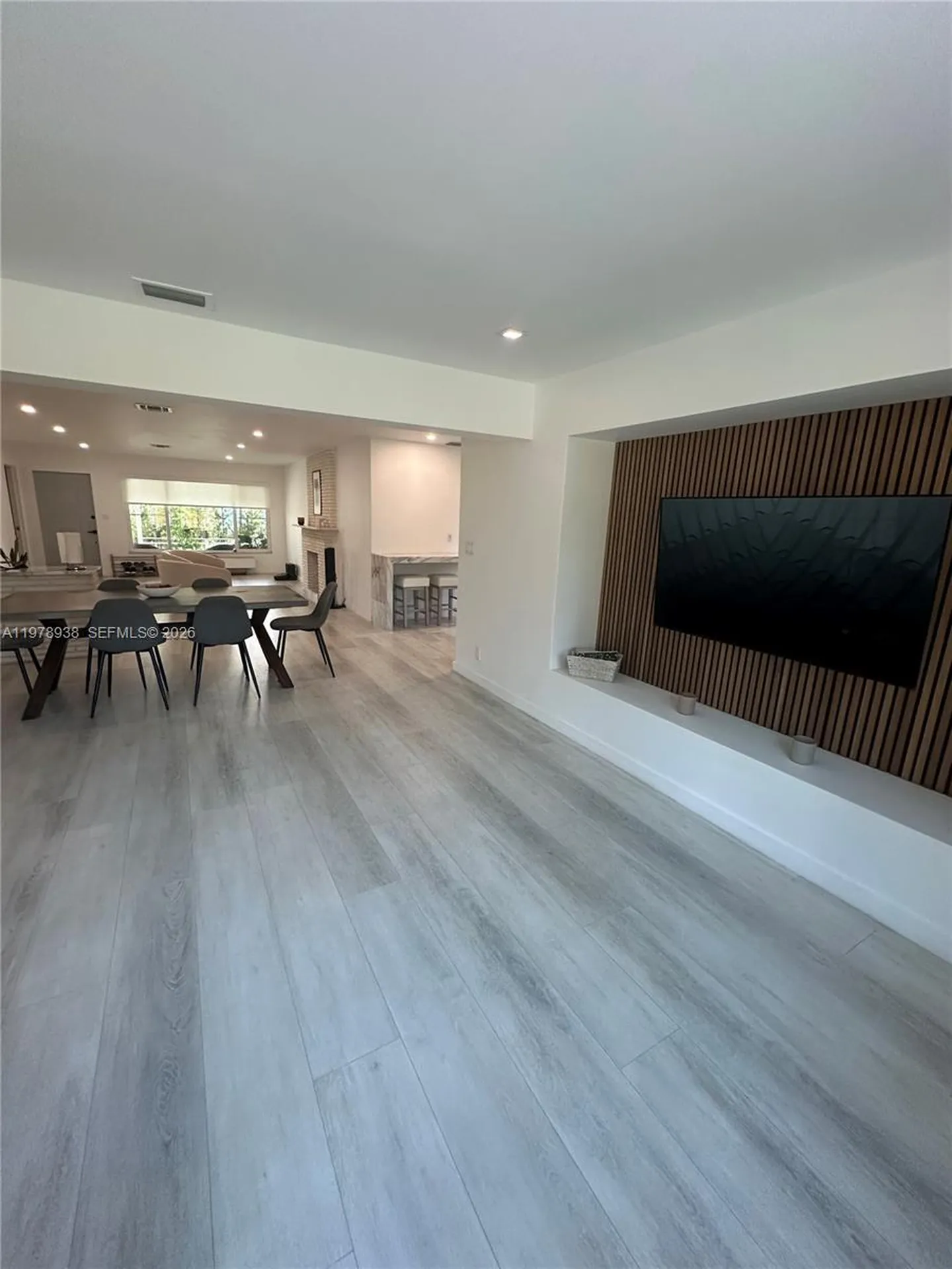 935 Lincoln Street Hollywood FL 33019