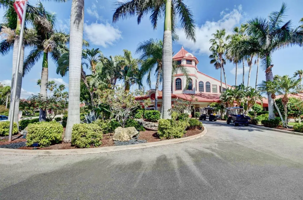 7604 Lexington Club Boulevard Delray Beach FL 33446