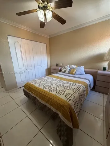 1800 W 54th Street Hialeah FL 33012