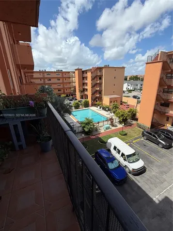 1800 W 54th Street Hialeah FL 33012