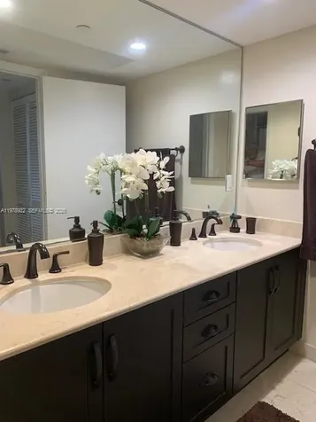 6917 Collins Avenue Miami Beach FL 33141