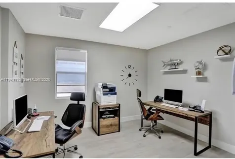 6917 Collins Avenue Miami Beach FL 33141