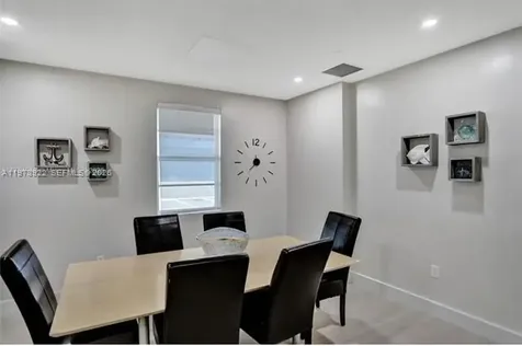 6917 Collins Avenue Miami Beach FL 33141