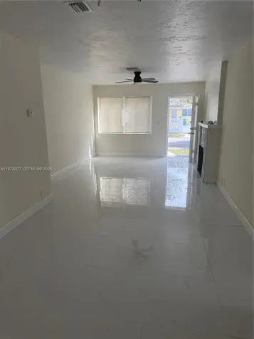911 NW 45th Street Miami FL 33127