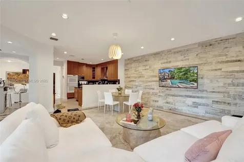 19413 38th Court Sunny Isles Beach FL 33160