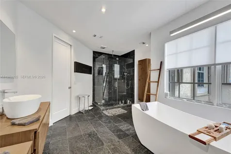 19413 38th Court Sunny Isles Beach FL 33160