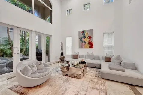 19413 38th Court Sunny Isles Beach FL 33160