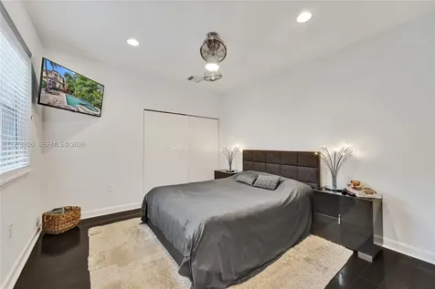 19413 38th Court Sunny Isles Beach FL 33160