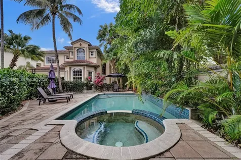 19413 38th Court Sunny Isles Beach FL 33160