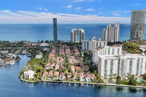 19413 38th Court Sunny Isles Beach FL 33160