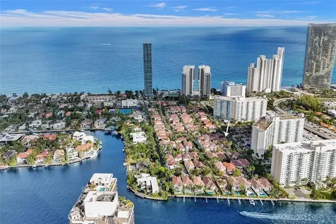 19413 38th Court Sunny Isles Beach FL 33160