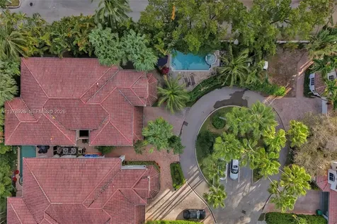 19413 38th Court Sunny Isles Beach FL 33160