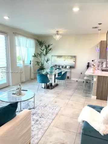 6410 NW 102nd Path Doral FL 33178
