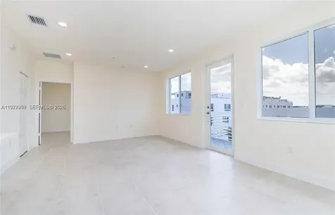 6410 NW 102nd Path Doral FL 33178