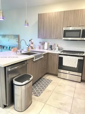 6410 NW 102nd Path Doral FL 33178