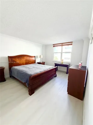 3725 S Ocean Drive Hollywood FL 33019