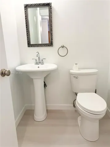 3725 S Ocean Drive Hollywood FL 33019